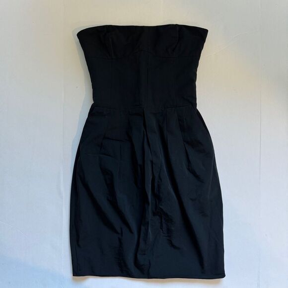 Derek Lam Italian Black Peated Pocket Strapless Dress Size 2 - Picture 3 of 8